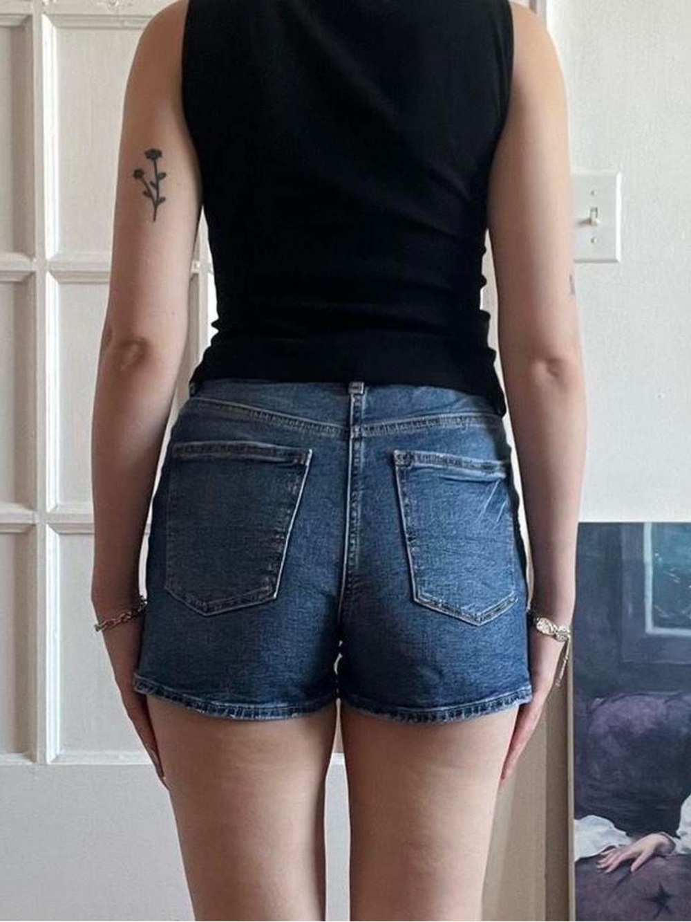 Size 2 American Eagle Curvy Mom Shorts - Picture 2 of 7
